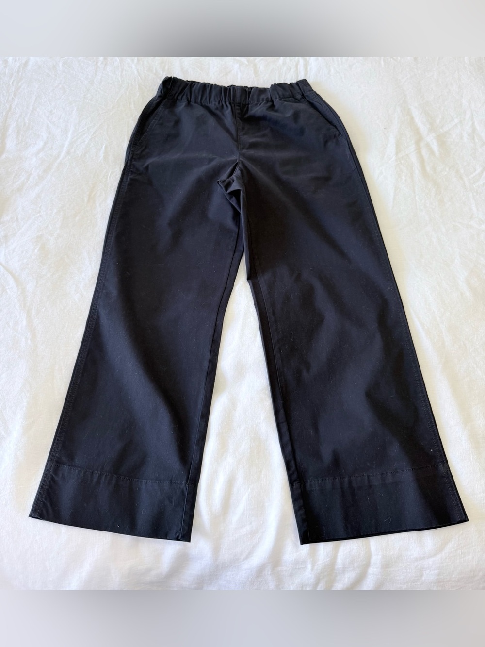 Quince | Women’s 4 | Black Organic Stretch Cotton Wide Leg Chino Pants Cropped